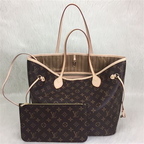 τσαντεσ louis vuitton stock